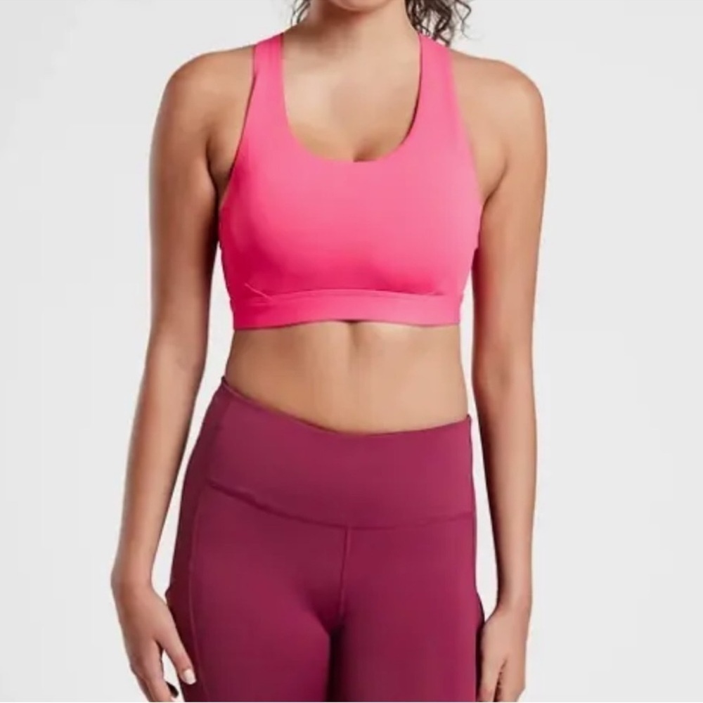 Athleta Ultimate Sports Bra in Supersonic